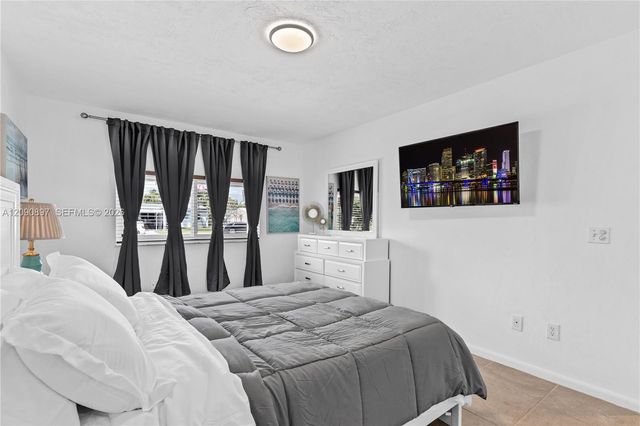 1430 NE 11th Street 1430, Homestead, FL 33033