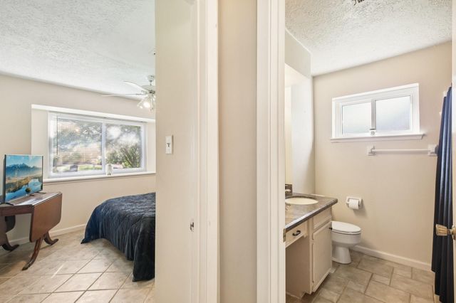 15126 Silverman Street, Houston, TX 77598