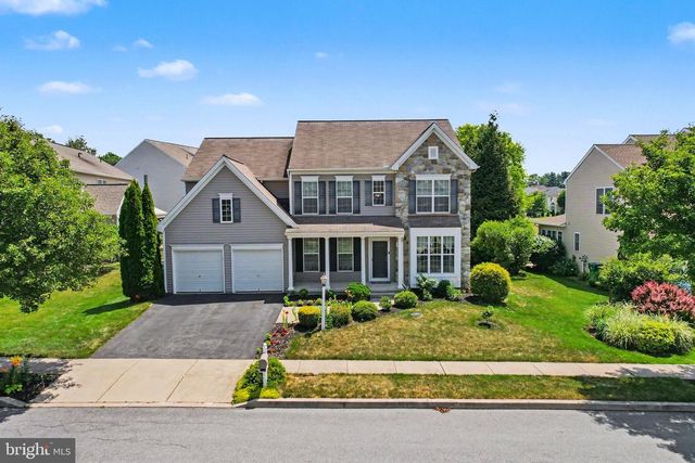 2281 FLINTLOCK DR, Hummelstown, PA 17036