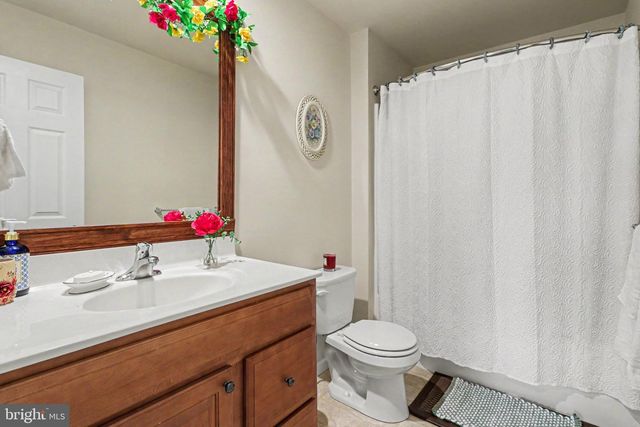 2281 FLINTLOCK DR, Hummelstown, PA 17036