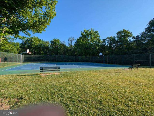 2281 FLINTLOCK DR, Hummelstown, PA 17036