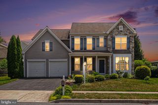 2281 FLINTLOCK DR, Hummelstown, PA 17036
