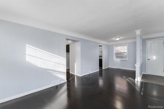 20211 Ashton Avenue, Detroit, MI 48219