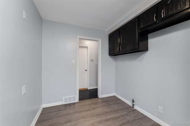 20211 Ashton Avenue, Detroit, MI 48219