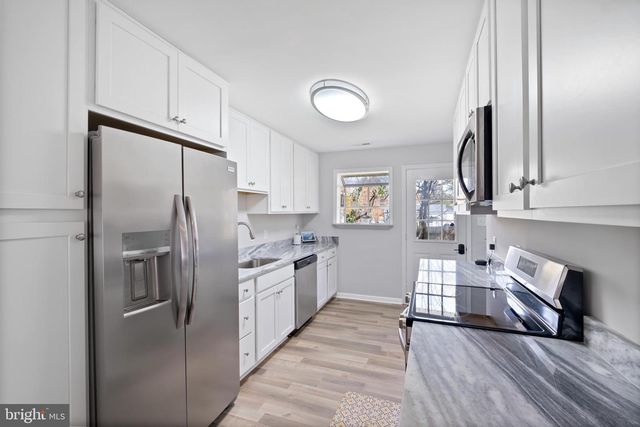 6012 GRIFFITH DR, Suitland, MD 20746