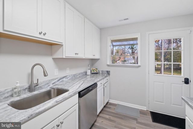 6012 GRIFFITH DR, Suitland, MD 20746