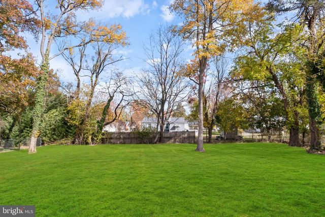 6012 GRIFFITH DR, Suitland, MD 20746