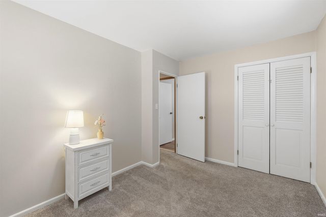 800 N Knight Circle, Marion, IN 46952