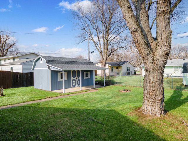 800 N Knight Circle, Marion, IN 46952