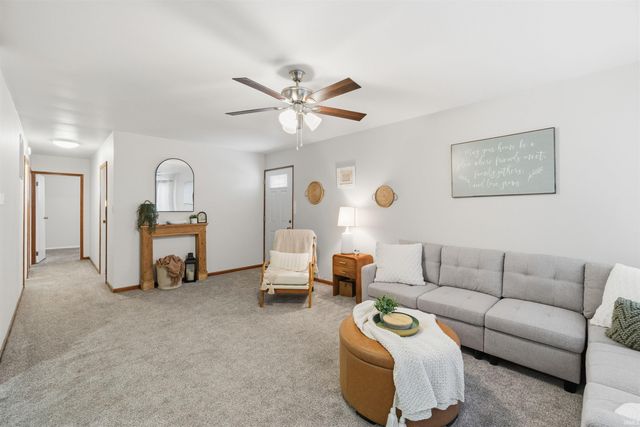 800 N Knight Circle, Marion, IN 46952