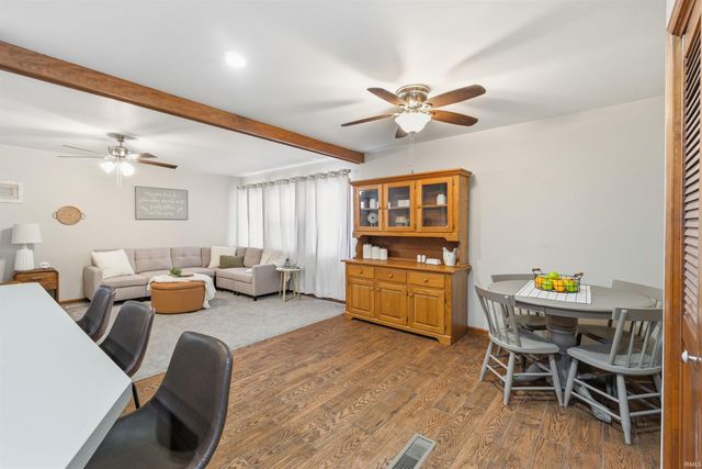 800 N Knight Circle, Marion, IN 46952