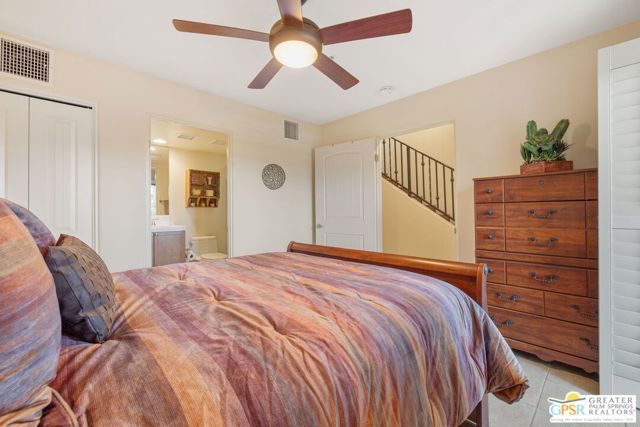 1015 Villorrio Drive S, Palm Springs, CA 92262