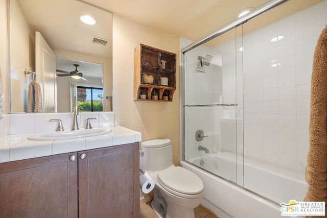1015 Villorrio Drive S, Palm Springs, CA 92262