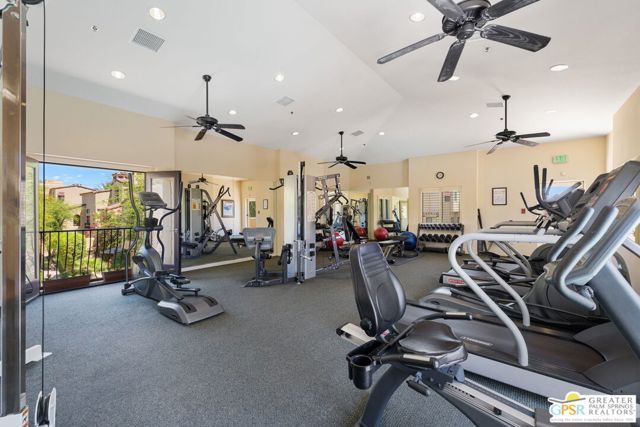 1015 Villorrio Drive S, Palm Springs, CA 92262
