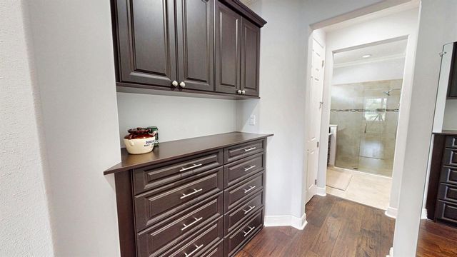 9727 SW Chestwood Avenue, Port St. Lucie, FL 34987