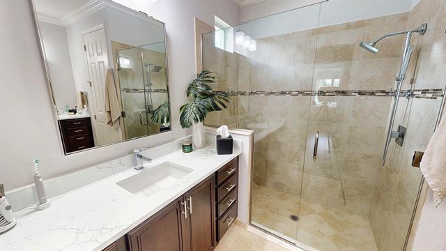 9727 SW Chestwood Avenue, Port St. Lucie, FL 34987