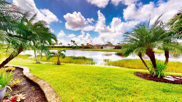 9727 SW Chestwood Avenue, Port St. Lucie, FL 34987