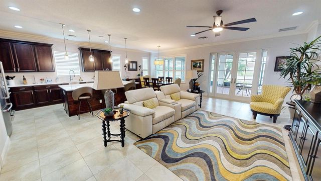9727 SW Chestwood Avenue, Port St. Lucie, FL 34987