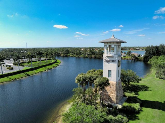 9727 SW Chestwood Avenue, Port St. Lucie, FL 34987