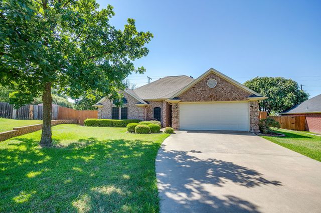 1509 Oak Tree Circle, Weatherford, TX 76086