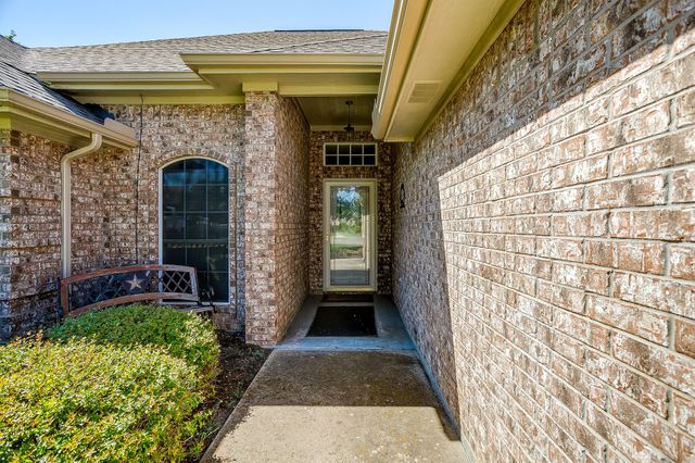 1509 Oak Tree Circle, Weatherford, TX 76086