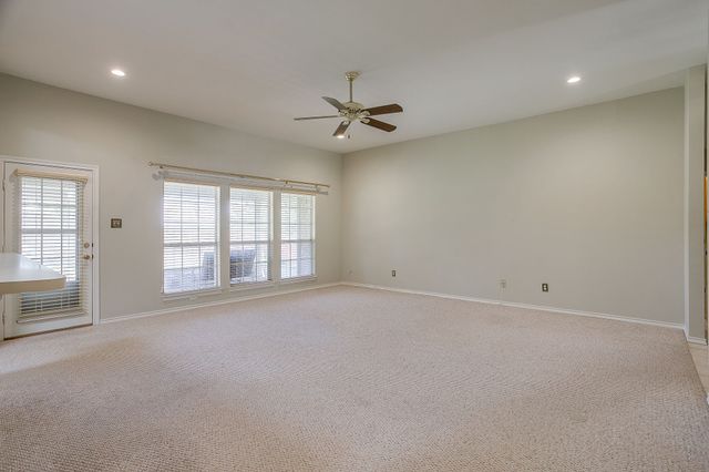 1509 Oak Tree Circle, Weatherford, TX 76086