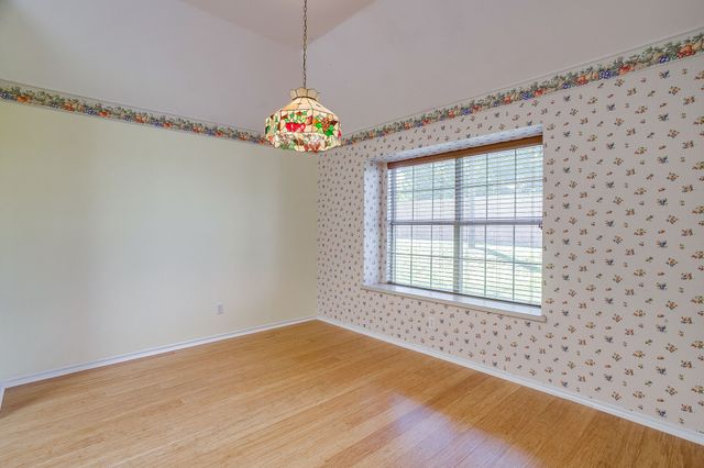 1509 Oak Tree Circle, Weatherford, TX 76086