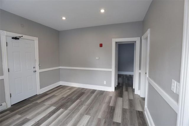 686 Broadway 2R, Pawtucket, RI 02860