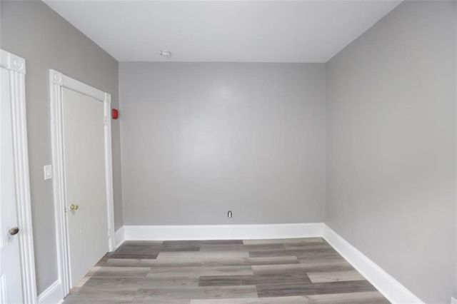 686 Broadway 2R, Pawtucket, RI 02860