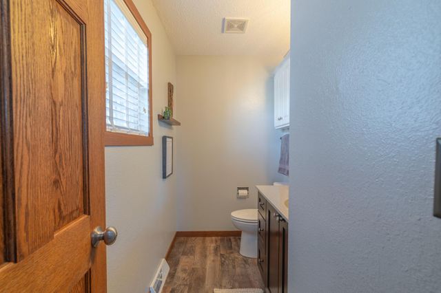 2408 16th Avenue S, Fargo, ND 58103