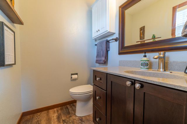 2408 16th Avenue S, Fargo, ND 58103