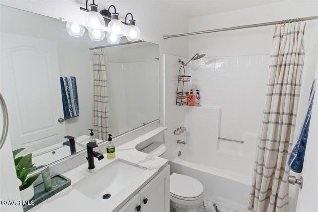37115 Zinnia Street, Palmdale, CA 93550