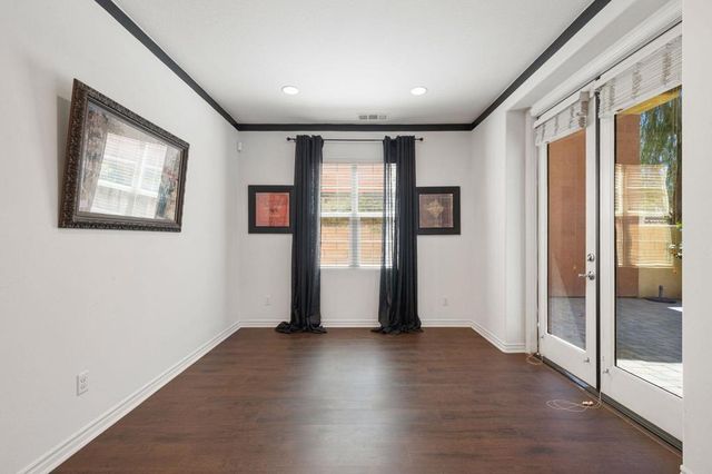 565 Via De La Paz, Palm Desert, CA 92211