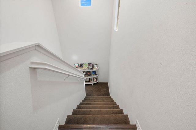 565 Via De La Paz, Palm Desert, CA 92211