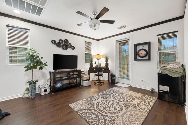 565 Via De La Paz, Palm Desert, CA 92211