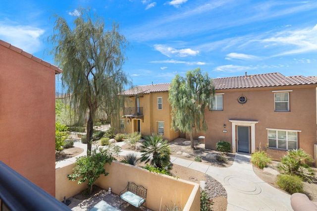 565 Via De La Paz, Palm Desert, CA 92211