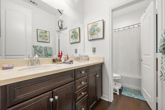 565 Via De La Paz, Palm Desert, CA 92211