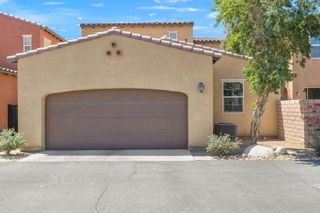 565 Via De La Paz, Palm Desert, CA 92211