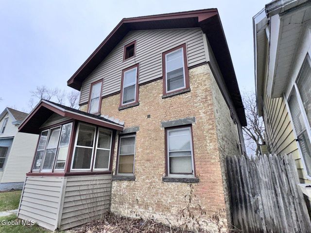 579 6th Avenue, Troy, NY 12182