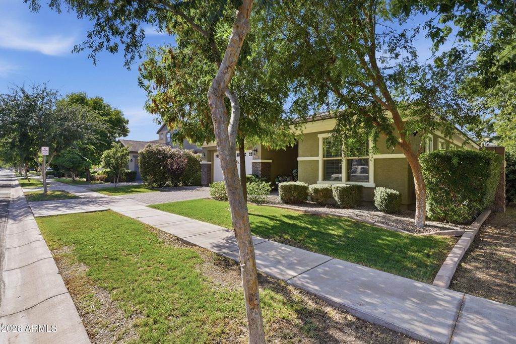 Image 33 of property listing at 4118 E MARLENE Drive, Gilbert, AZ 85296