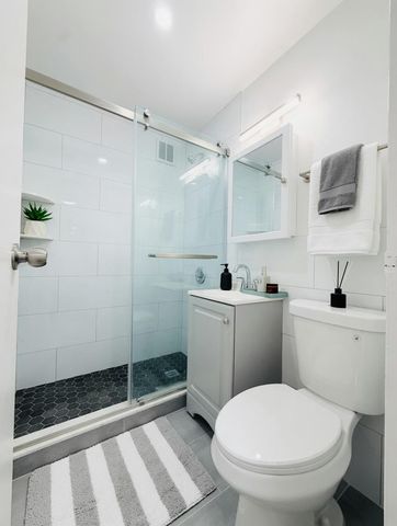 13405 Dahlia Ave Apt 1C, New York City, NY 11355