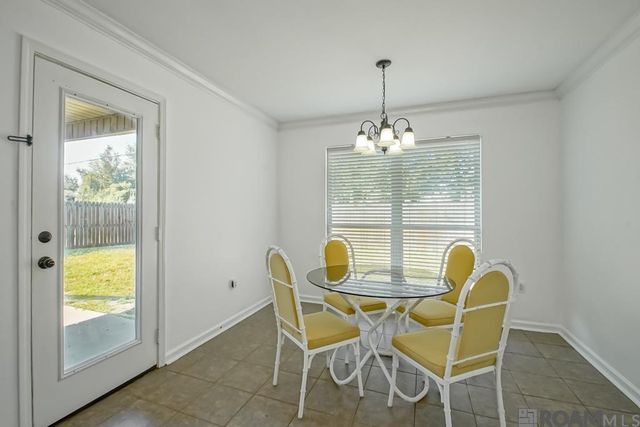 22775 Cabo Ln, Denham Springs, LA 70726