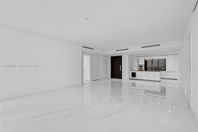 300 Biscayne Blvd Way 1103, Miami, FL 33131