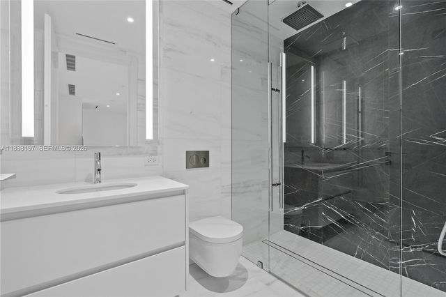 300 Biscayne Blvd Way 1103, Miami, FL 33131