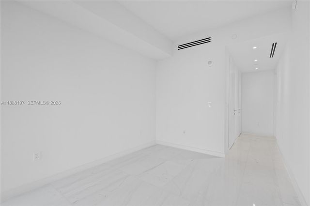 300 Biscayne Blvd Way 1103, Miami, FL 33131