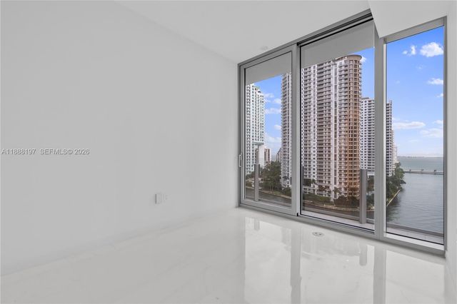 300 Biscayne Blvd Way 1103, Miami, FL 33131