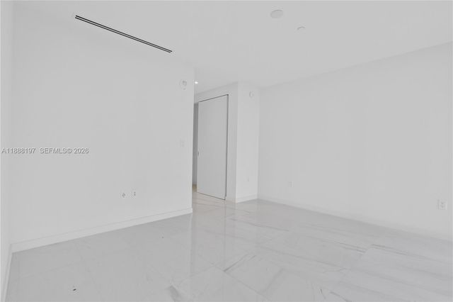 300 Biscayne Blvd Way 1103, Miami, FL 33131