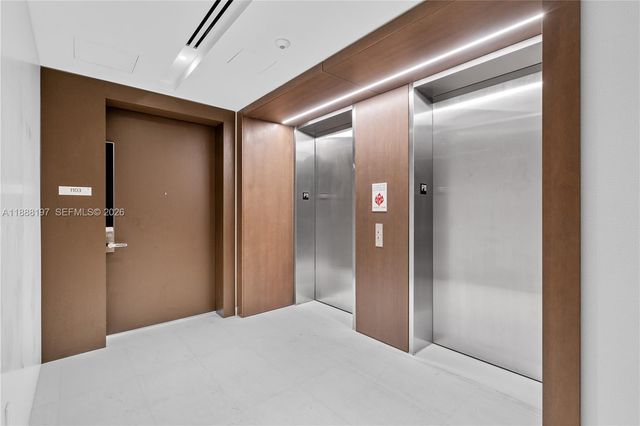 300 Biscayne Blvd Way 1103, Miami, FL 33131