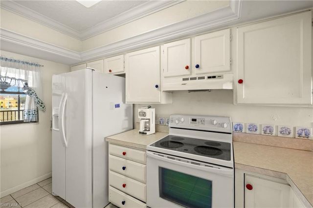 1901 Clifford ST 202, Fort Myers, FL 33901