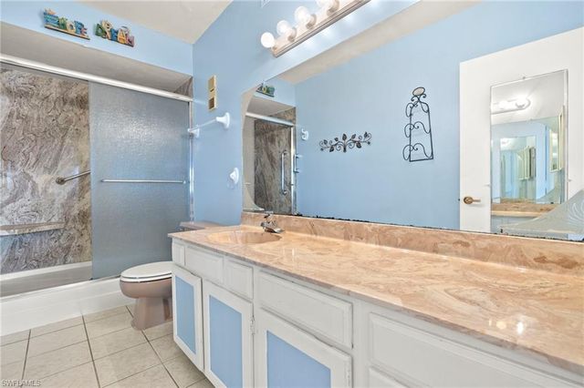 1901 Clifford ST 202, Fort Myers, FL 33901